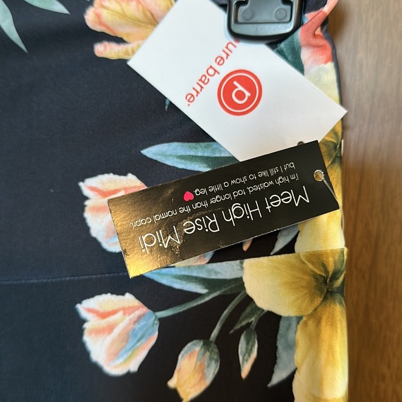 NWT Onzie x Pure Barre leggings size S/M - Picture 3 of 7